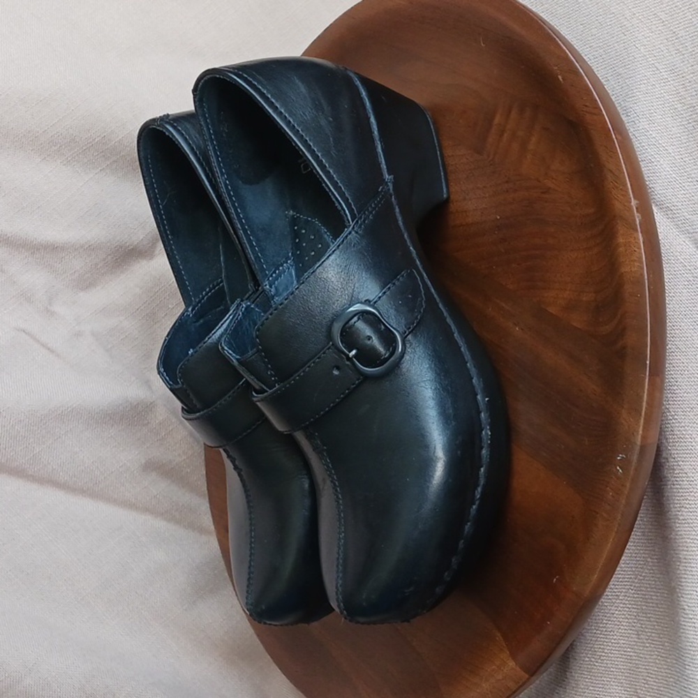 Womens Dansko Tamara Black Leather Comfort Casual Heeled Clogs Size 38 US 7.5/8